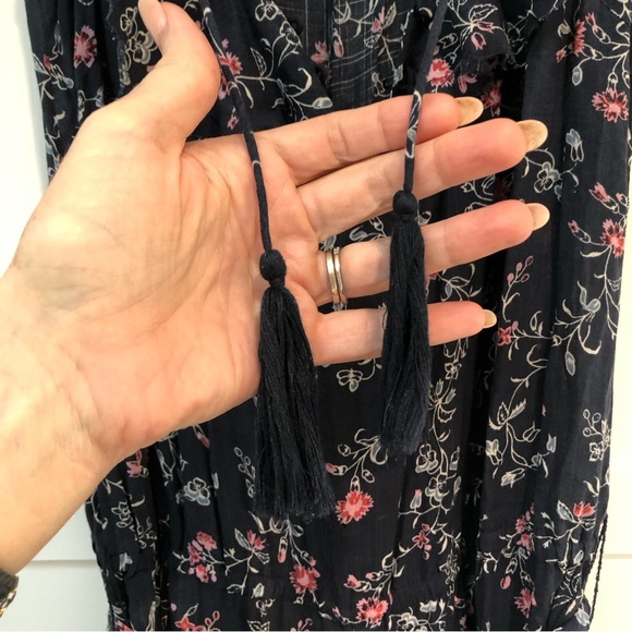 Paige Paletta jumpsuit navy and primrose floral crop lined legs belted S - Picture 5 of 13